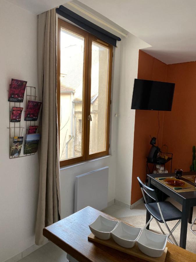 Le Nid - Place Emile Zola / Parking Gratuit Dijon